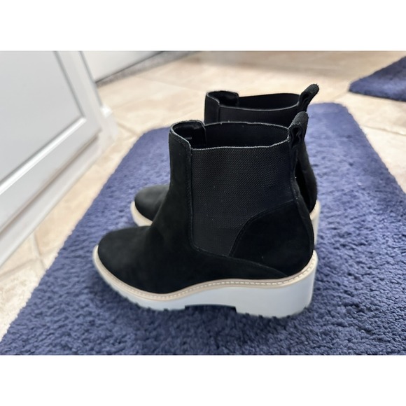 Dolce Vita Womens Haddie Chelsea Boots Black‎ Leather Lug Sole Ankle Slip On 9M - Picture 7 of 13